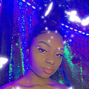 Meet your Posher, Maniah